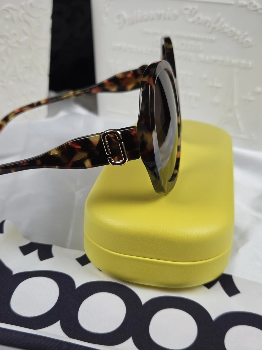 Marc Jacobs Women's Tortoiseshell Oversized Sunglasses - Brown Lenses